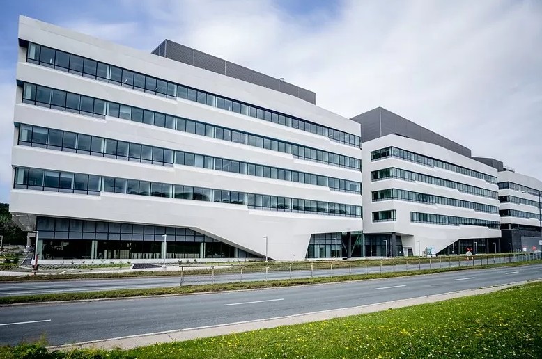 Photo of exterior of the Core Science Facility at Memorial University